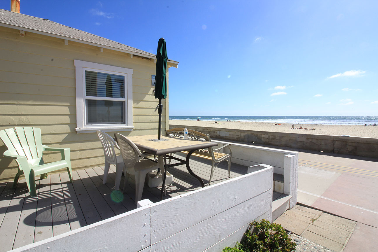 3825 & 3829 Ocean Front Walk.: image 4 of 3 thumb