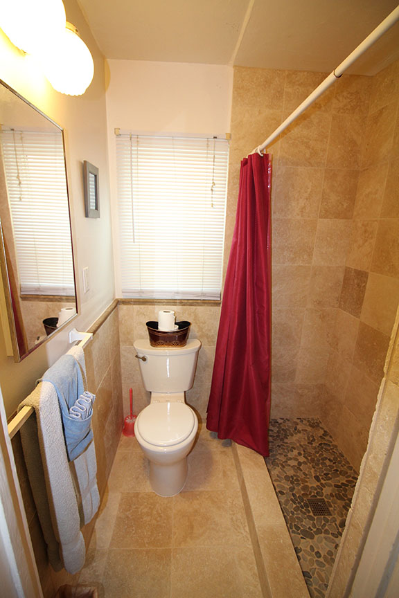 711 Seagirt Ct.: image 1 of 12 thumb